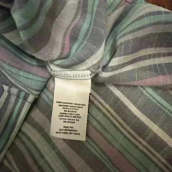 Ruby Rd Women’s L V Neck Button‎ Down Striped Rayon Blend Long Sleeve Top - Picture 10 of 13